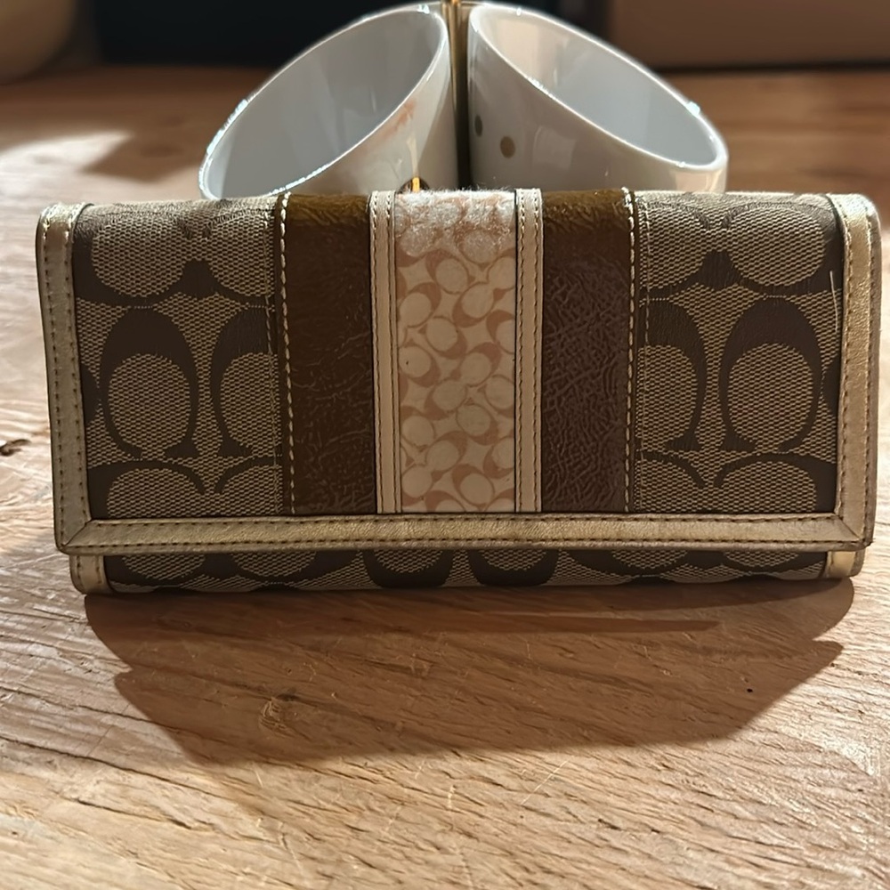 Coach wallet